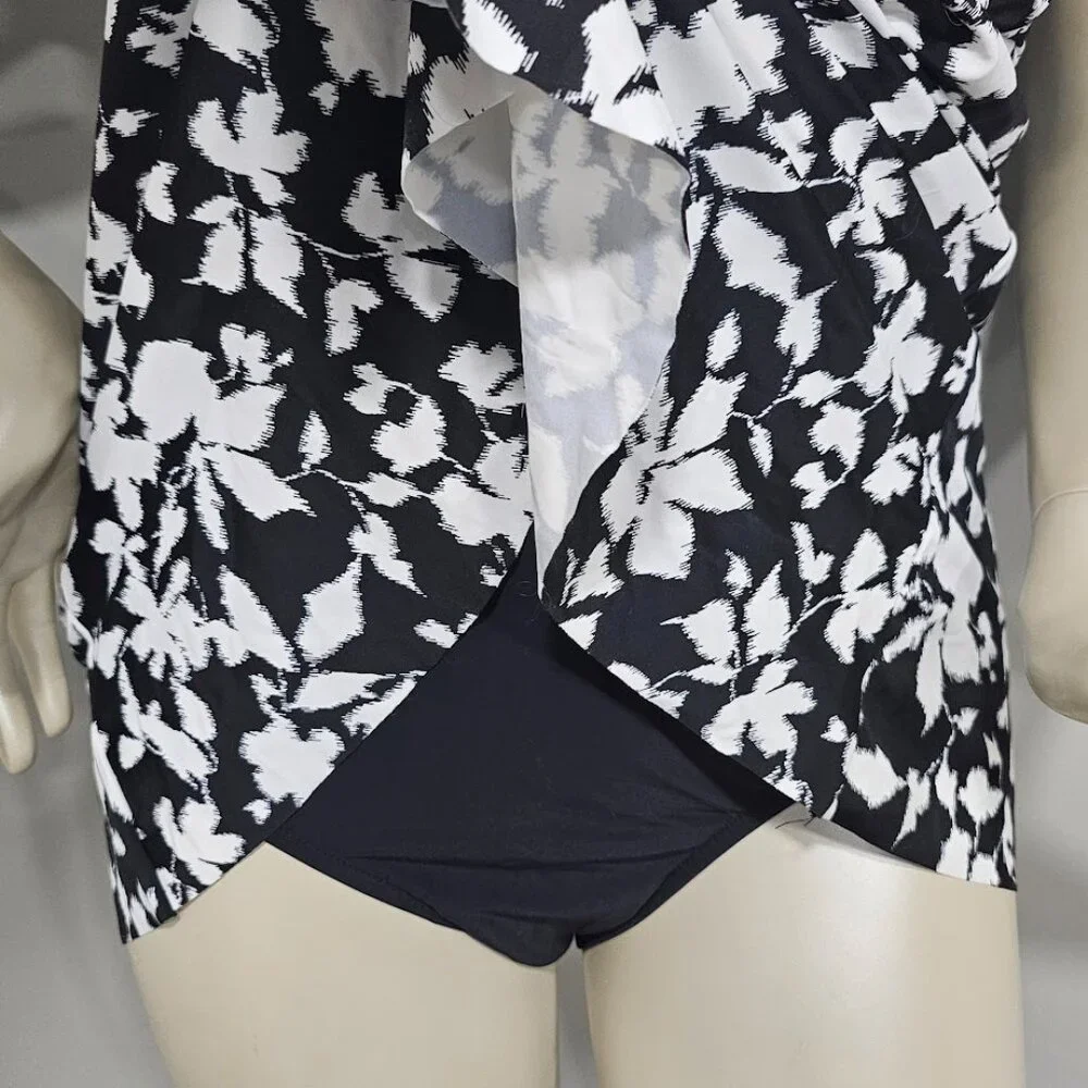 Swim Solutions Fly Away Tummy Control One-Piece Swimsuit Swimdress - Picture 6 of 13